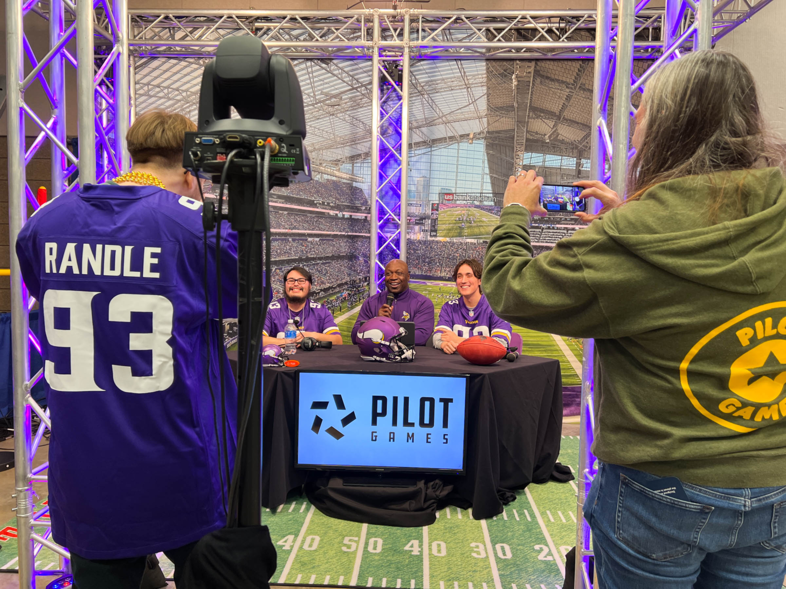 videographer marketing towards target audience